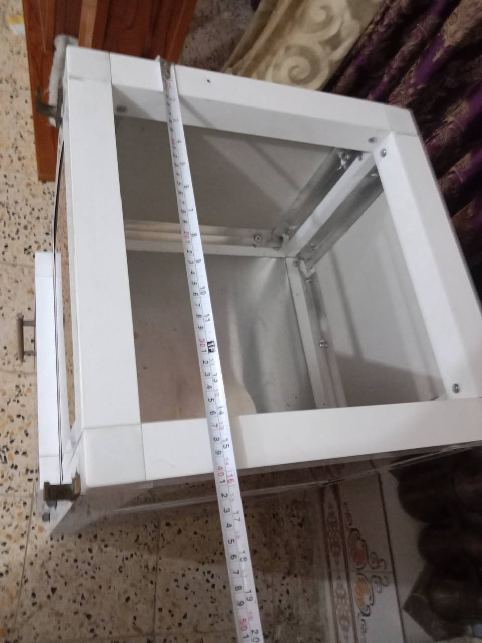 ميز ترب ومصلايات القياس موجود وتوصيل موجود ***********
***********
