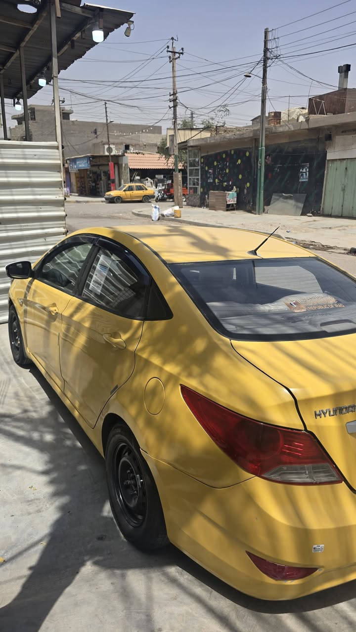 هونداي اكسنت ٢٠١٣ خليجي سياره جاهزه تبريد شغال تخم تاير جديد باتري جديد مابيهه اي نقص سياره جاهزه للاستفسار اكثر *********** مكاني بغداد
