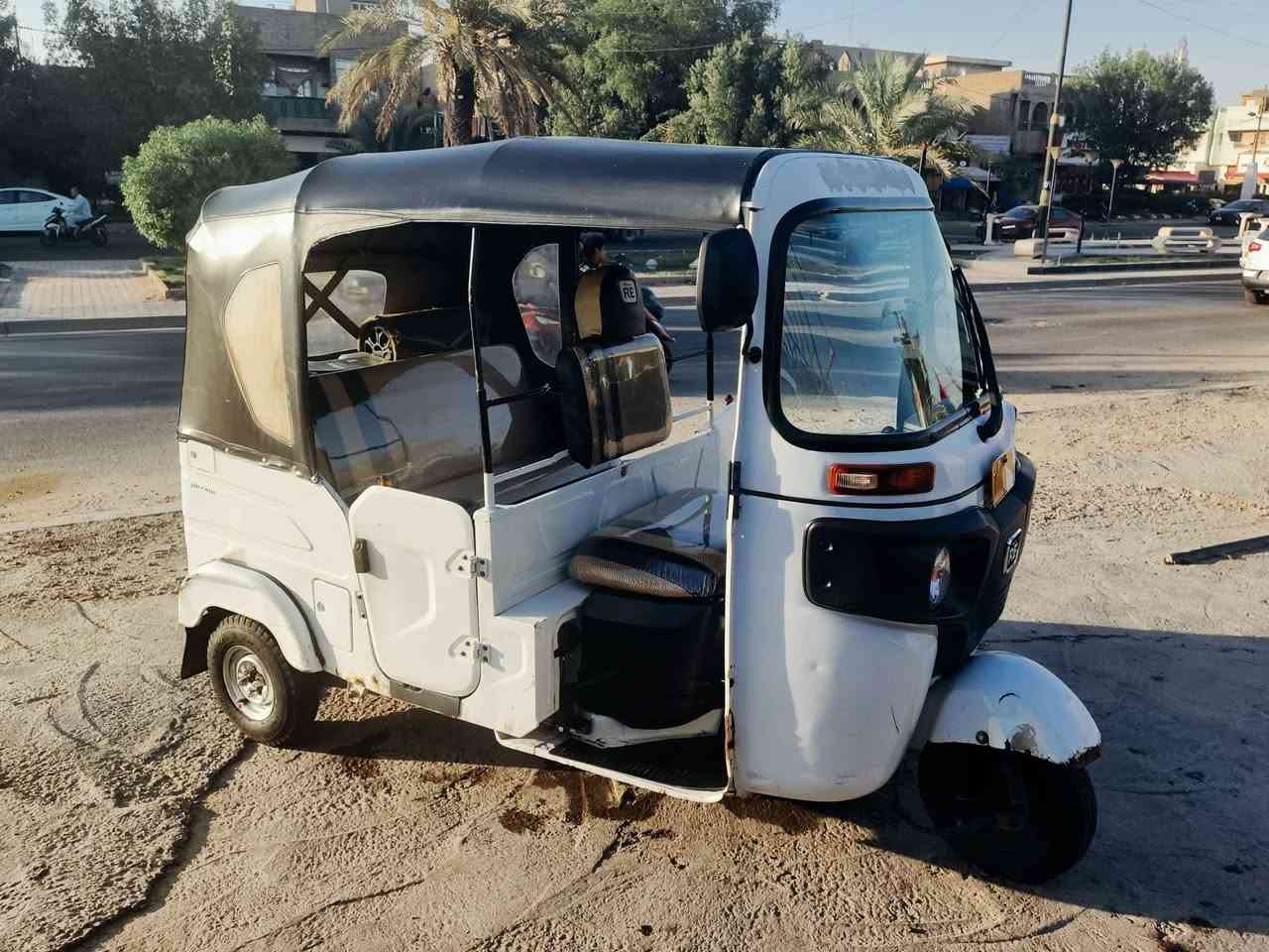 سلام عليكم تكتك ٢٠٢٢ رقم بغداد بسمي تحويل ثاني يوم محرك اكسل كفاله فقط زنجيل مبدل تخم تاير جبلي جديد
بيهه فقط هاي طخه بصف الرقم مامصلحه موضحه بلصوره باقي الكشر كفاله تكتك قطره صبغ مابيهه
عنواني الشعله الدوانم سعر ٨و٧٠٠ وبيهه مجال للشراي
اتصال فقط مامتواجد النت الرقم *********** بغداد, العراق
