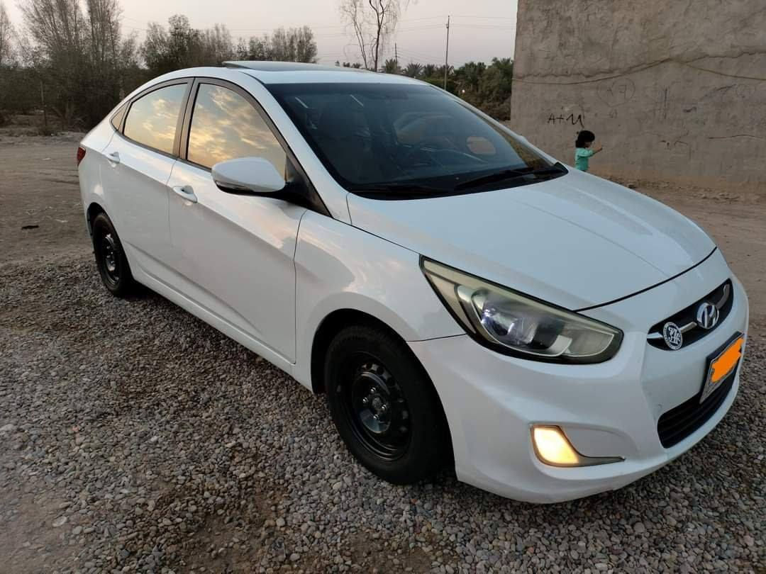 للبيع: هيونداي أكسنت 2015 شكل 16 – وارد خليجي
بيهة بس جاملغ خلفي بدون داواخل  
وتفحص وتجيك سونار وبيعجبك  

مكينة 1600 + كير مكفولات 

تبريد ثلج

ماشية 167 كيلو

المواصفات:
السياره مكفوله. ماعدا البارد رصعات بسيطه 
فتحة

محرك دوش دبل قطرة

شاشة

فول تحكم استيرن

نظام ECO (اقتصادي بالبنزين)

 مكان السيارة: النجف حي المعلمين 

السيارة بسمنة تحويل ثاني يوم رقم بصره مشروع وطني 

 السعر:
115 وبيها مجال بسيط 

 الاستفسار: تفضل خاص


**إذا كنت صاحب هذا الإعلان وتريد حذفه لأي سبب، رجاءا أرسل رسالة إلى الدعم الفني**