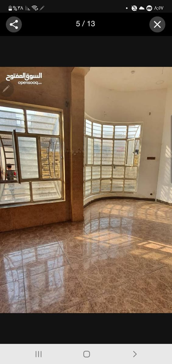 بيت للايجار
العنوان الشيشان الأولى مقابل مضيف المواجد قريب على شارع الصحفيين. طابق ونص ركن مربع 

فارغ حاليا وجاهز للسكن
للإستفسار الاتصال على الرقم ***********
