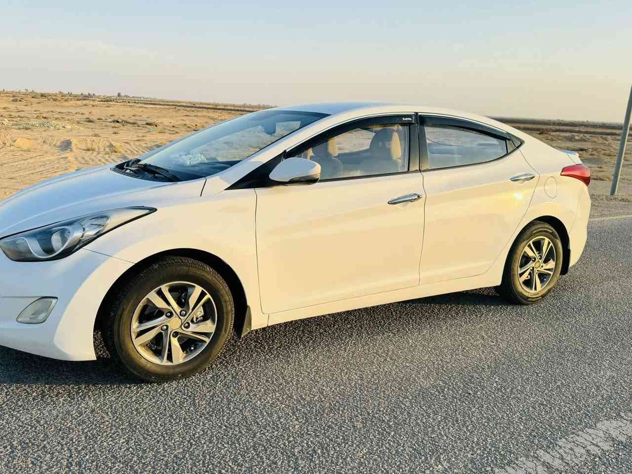 السلام عليكم
بيع ومراوس حسب القناعة 
الانترا خليجي موديل 2012  
مكفوله من الضربة 
بارد شي بسيط بيها 
السعر  105
الاستفسار 
***********
العنوان النجف ناحية القادسية 
اعتذر عن الخاص
