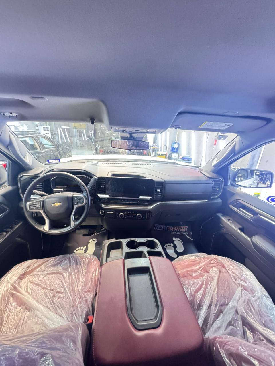 للبيع شوفر سلفرادو 2023
المحرك 8 سلندر دفع ثنائي 2X4
بيع فقط بدون مراوس الحادث بنيد وجاملغ امامي يسار
مواصفاتها معروفة بدي قصير باب طويل مرغوب شاشه كبيرة دشبول كديلاك
السعر 285$
الاتصال فقط 
***********
***********
بغداد مرقمة
