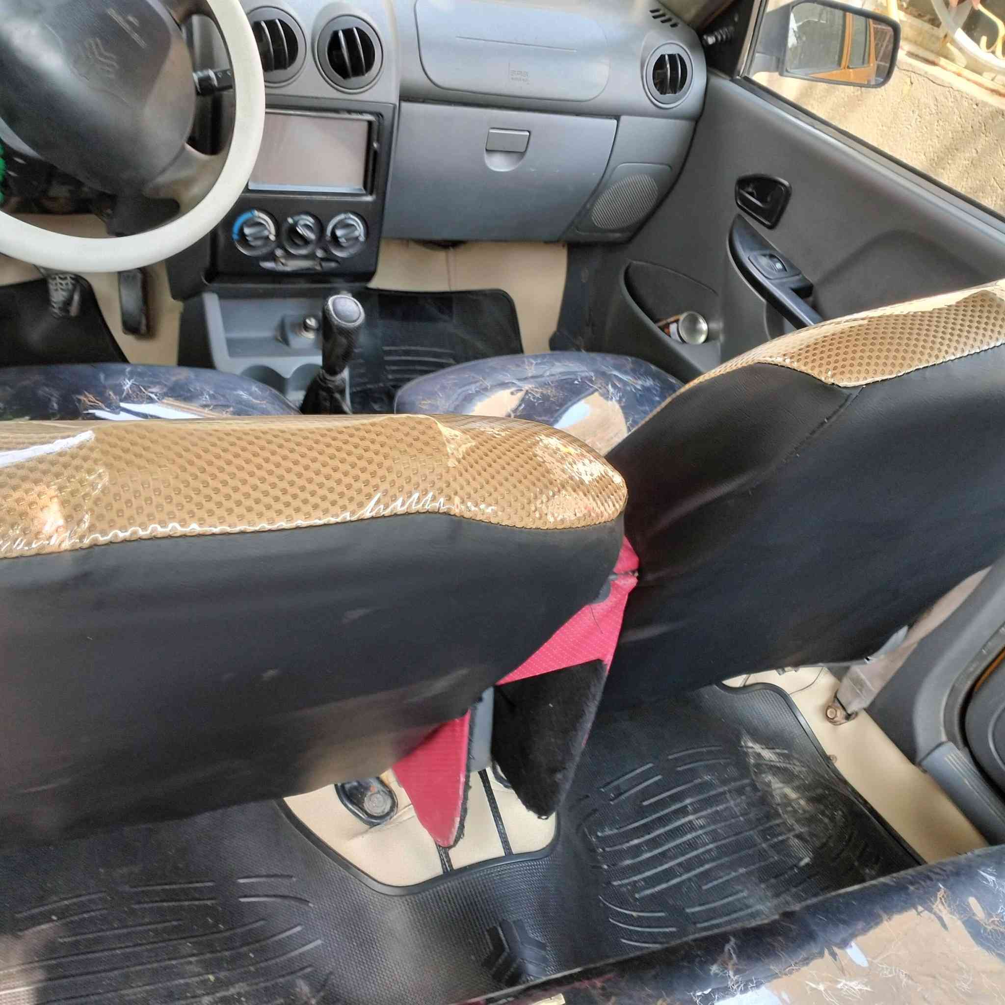 سلام عليكم سايبه موديل 18 غاز بانزين سنويه صاقطه صار سنه بيه بارد باب العبري تقريب شبرين وبيه قبق جنطه شويه عسفه زغيره  المكينه تبخر خاص مارد سعر 45 وبيه مجال قليل 
***********
🌚 ***********
