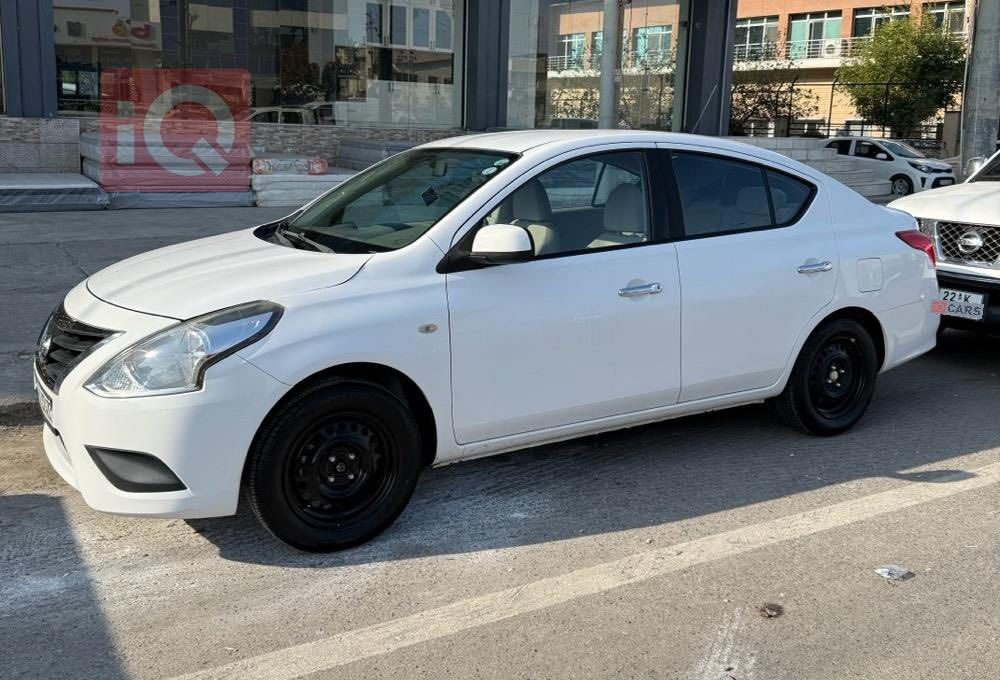 السلام عليكم نيسان صني للبيع موديل 2021 رقم اربيل باسمي  ماشية 73 الف سياره جاهزه ونظيفه كير مكينه سيارة بيها جاملغ خلفي صبغ من جهة السايق ودعامية  امامية صبغ  تخم تاير تبريد ثلج مكاني بغداد النهضة  السعر 110 قفل الاستفسار اتصل ***********
