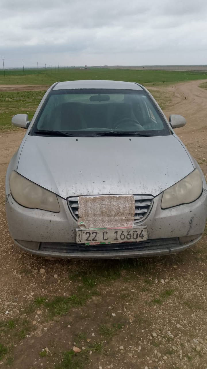 سلام عليكم 
الانترا للبيع 2009
سياره مگلوبه مصبوغه عام سنويه منتهيه السعر 68وبيها مجال قليل

 مكلف بل نشر اتصل عل رقم ***********
