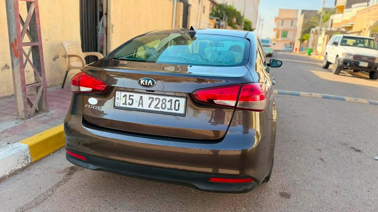 مكلف بالنشر 
سيارة فورتي وارد أمريكي موديل2018
محرك 2000 دوش 
الممشى 86 الف ميل
حادثها ثلاثة قطع صبغ 
باب السائق وباب السكن وباب خلف السائق
مواصفات عادية LX
السعر 10500 دولار وبيها مجال 
للاستفسار الاتصال 
***********

