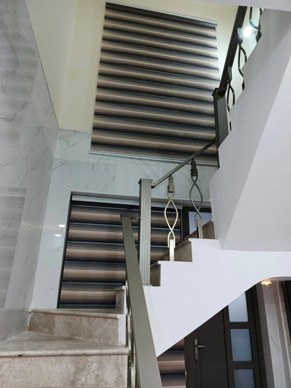 ستائر علاء ابو البردات العنوان بابل قضاء الإمام القاسم شارع ام عياش مقابل مول سورئ
*********** واتساب
*********** واتساب
ملاحظة هامة لانتعامل بالدين مطلقا البيع والشراء فقط في النقدي
