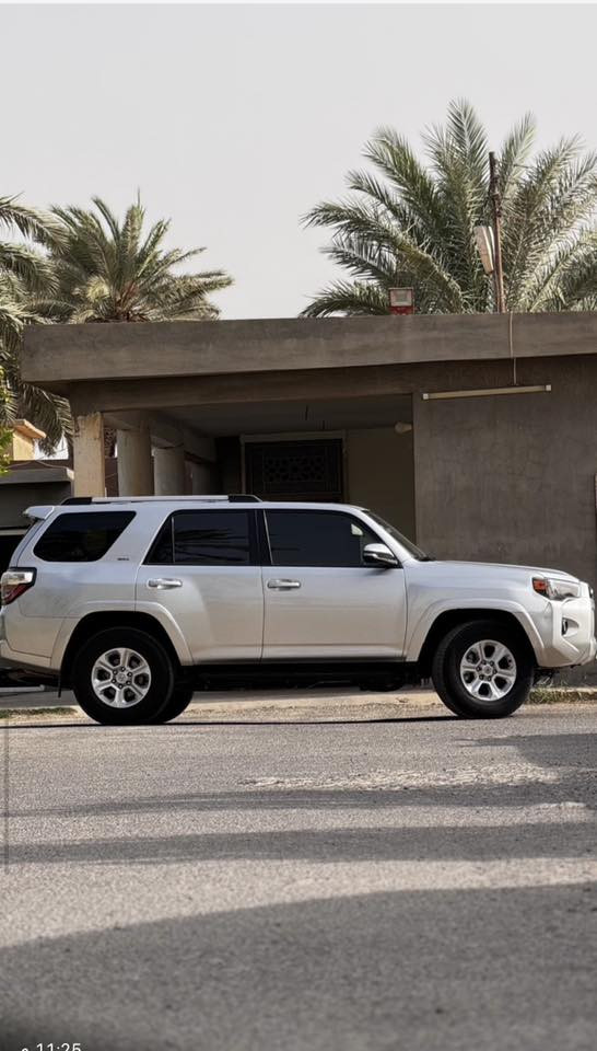 ‏TOYOTA  4RUNNERمكلف بالنشر
موديل 2023
~ محرك 6 سلندر  / V6 
~ فئة SR5 
~ بصمة  
~ فتحة سقف 
~ تو ويل 
~ شاشة كبير  
~ كاميرة خلفي 
~ داخل أسود 
~ رادار جميع الجوانب امامي خلفي 
~ كشن أمامي كهربائية 
~ كشن جلد هيتر
~ (  7 ) سبعة  راكب 
سنويه لل 2030 ب اسمي تحويل ثاني يوم 
بدون دواخل 
ايرباك راجع سستم 
مكان السياره تكريت / العلم 
للاستفسار : ***********
