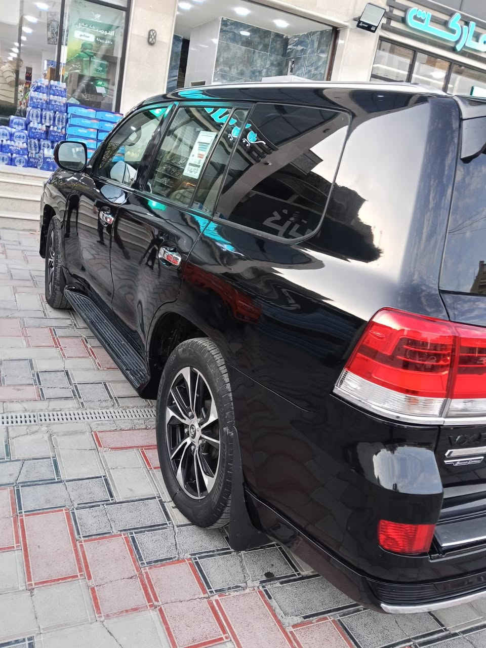 سلام عليكم يوجد بيع او اقساط

تويوتا لاندكروز vx.r محرك 8 سلندر 5.7 موديل: 2015 محدثه 2021 فول مواصفات 

للاستفسار عن السعر رقم الهاتف : ***********
