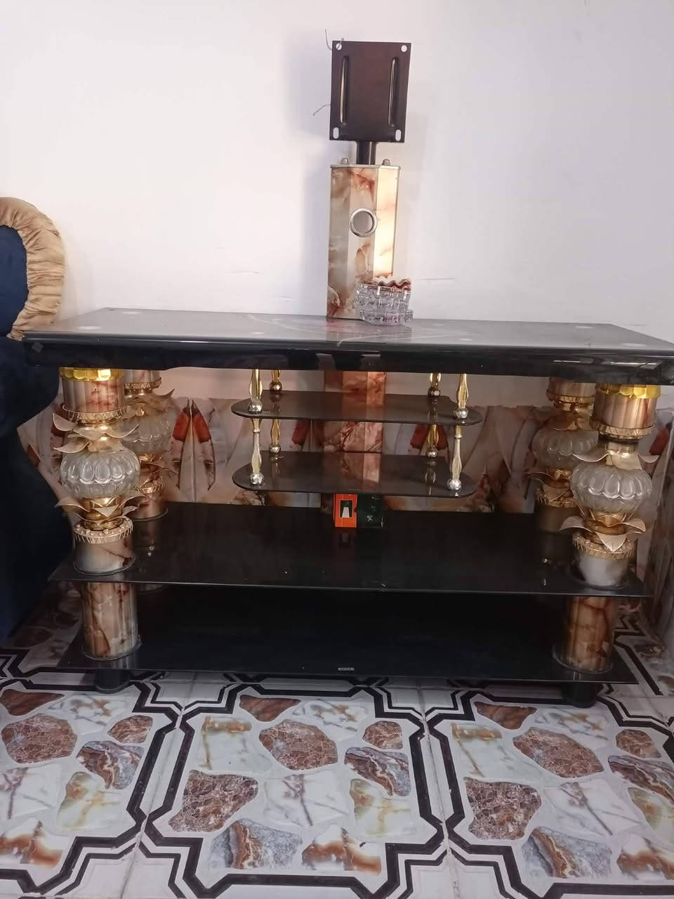 غراض للبيع نظيفه
الراوتر ب ٢٠ 

التنور ب ٢٠ 

المدك ٧٥ 

ميز لبلازمه ب ٢٠ 

المكناسه الكهربائيه ٢٥

للاستفسار خاص


**إذا كنت صاحب هذا الإعلان وتريد حذفه لأي سبب، رجاءا أرسل رسالة إلى الدعم الفني**