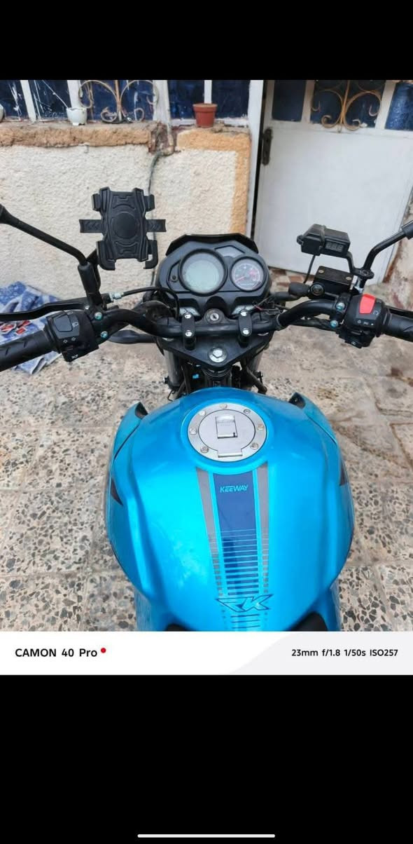 السلام عليكم شباب دراجة آر كي من كي وأي إيطالي شباب دراجة ماشية 22 ألف خير من الله جديدة وإذا تجي مو نفس كلامي بل منشور الكروة علية مكينتها 200 سيسي شك الكاع سنوية باسمي تحويل ثاني يوم رقمها أربيل مكاني الشعب سعر 2,100وبيها مجال بسيط للشراي ***********
