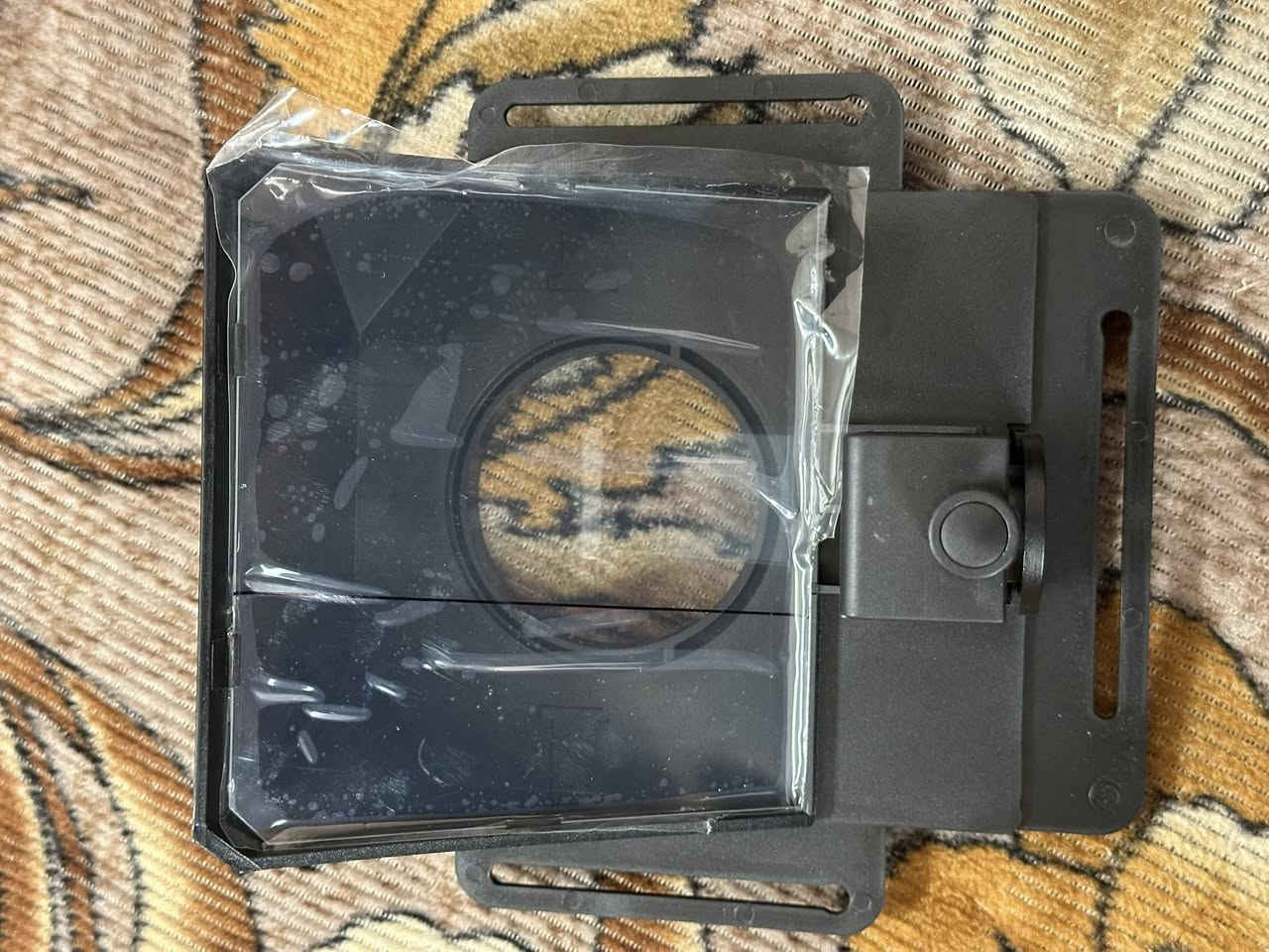 جهاز تلقين (Teleprompter) من شركة   T1 Ambitful للكاميرا والموبايل
جديد فقط فتح كارتون سعره 50 الف


**إذا كنت صاحب هذا الإعلان وتريد حذفه لأي سبب، رجاءا أرسل رسالة إلى الدعم الفني**