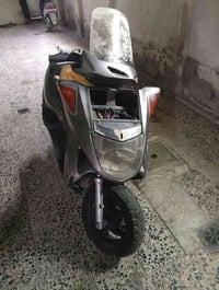 فور سايد السلام عليكم دراجه فور سايد متروكة صار ٧اشهر كهربائيات شغاله ...