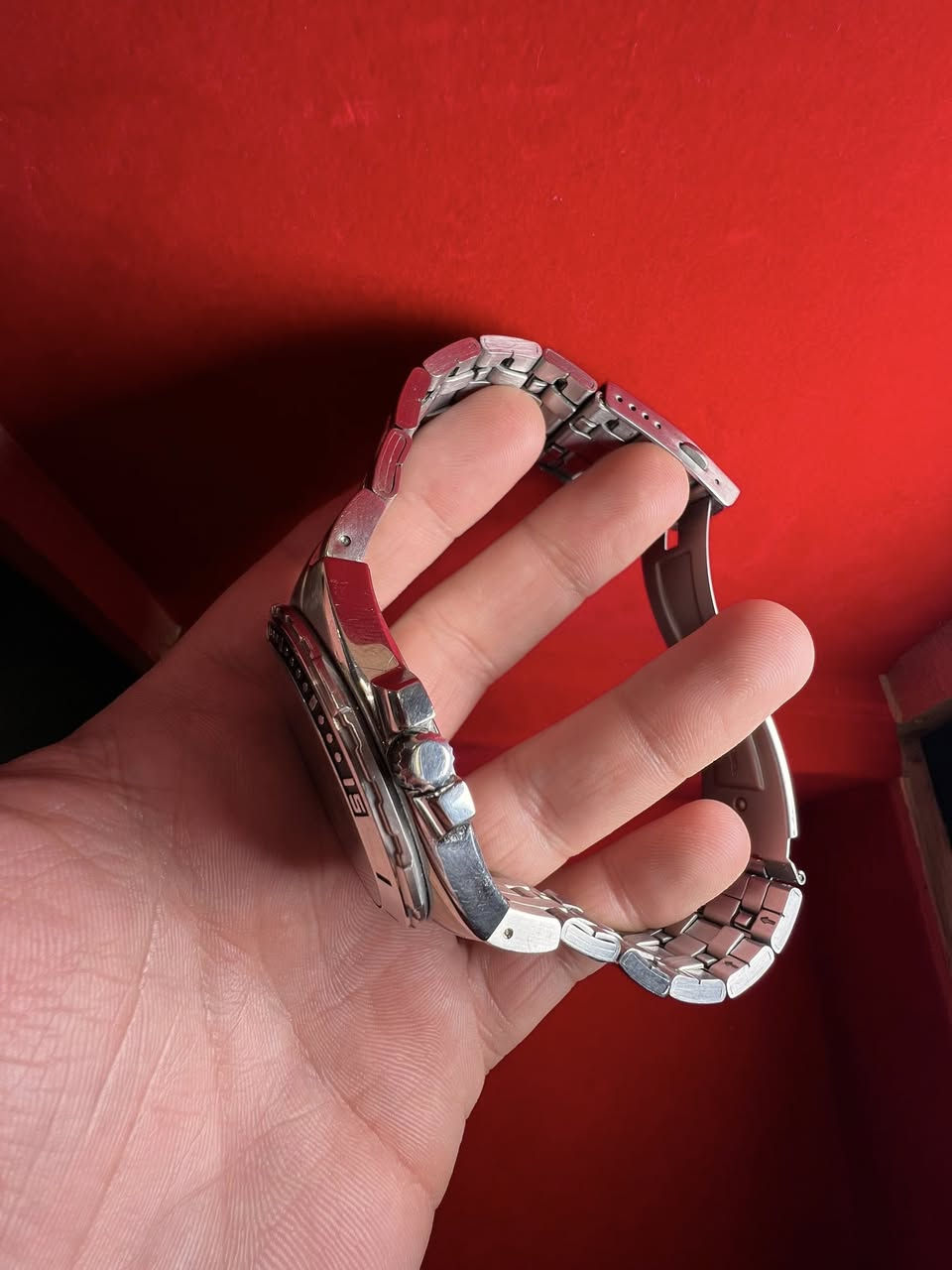 Casio 5071 
ياباني اصلي 100% 
سناتر شغالة (تاريخ-يوم-ساعة)
قطر الساعة 45 
مقاومة للماء لعمق 100 متر
رنگ دوار 
سير كامل 
مستخدم نظافة تامة 
سعر جدا مناسب  
متوفر توصيل لجميع محافظات العراق


**إذا كنت صاحب هذا الإعلان وتريد حذفه لأي سبب، رجاءا أرسل رسالة إلى الدعم الفني**