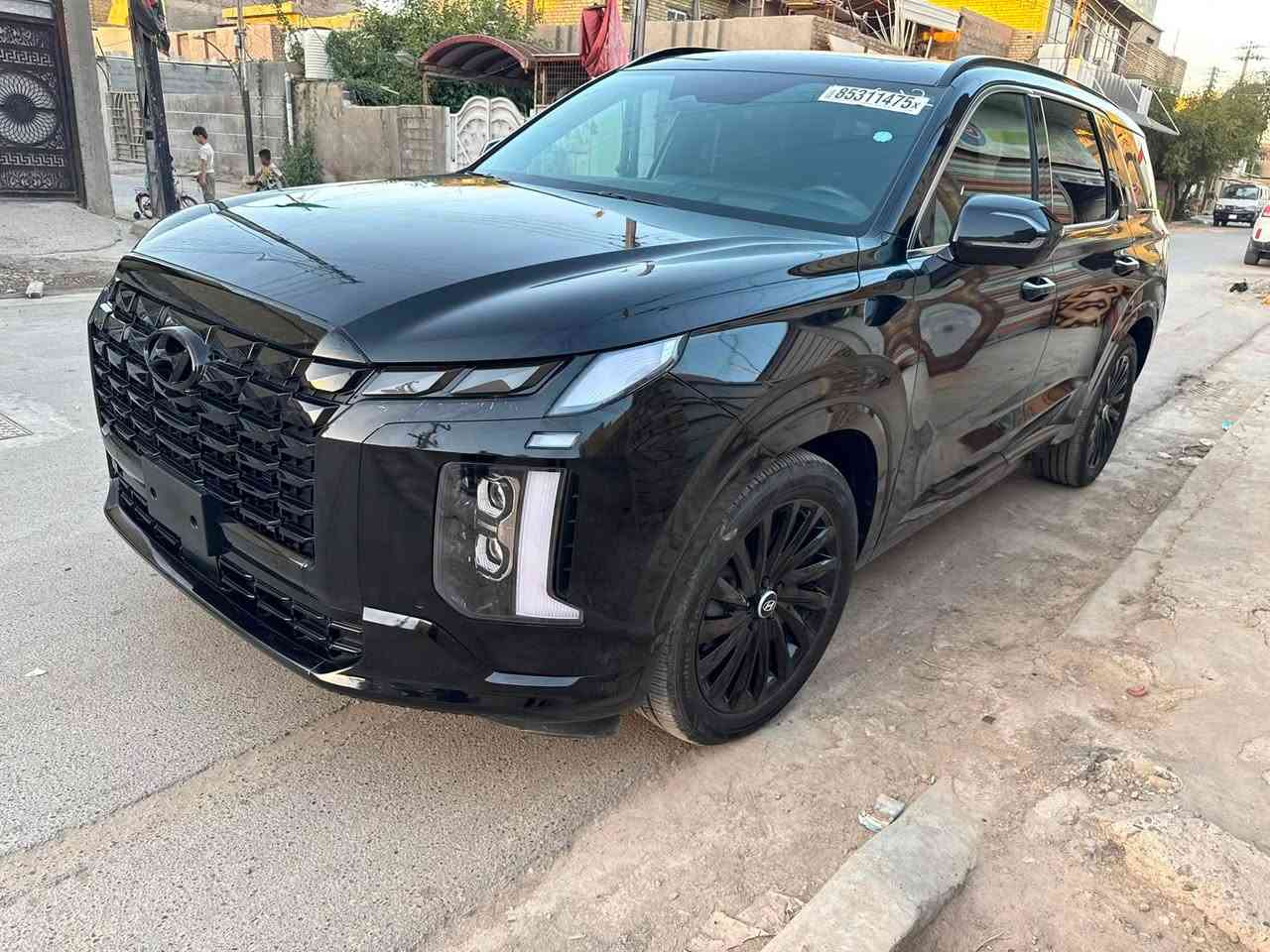 بلسايد موديل 2024 كالكرافي اعله فئه 

نايت ادشن  ماشيه ٣ الف يعني زيرو دخول جديد   حادثه جاملق فقط 
بدون يرباك  

 وصور الحادث موجوده بلمنشور
بدون رقم 
مكاني. بغداد  حي النصر 
السعر ٢٩٥    رقم ***********
