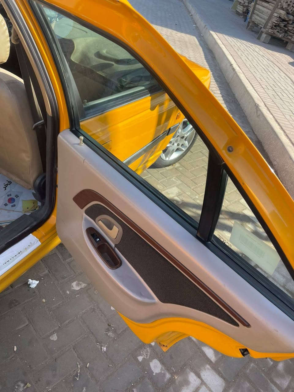 السلام عليكم / بيجو بارص موديل ١٨/ السياره مكفوله من الصبغ عده بارد بس / تخم تأيرات جديد /كير محرك / ماشيه ١٥٠ / بيه منضومه غاز كامله / َمصفره هيئه وغرامات / رقم انكليزي الجديد بغداد  / السعر ٦٥ وبيه مجال / بسمي تحويل ثاني يوم/***********
