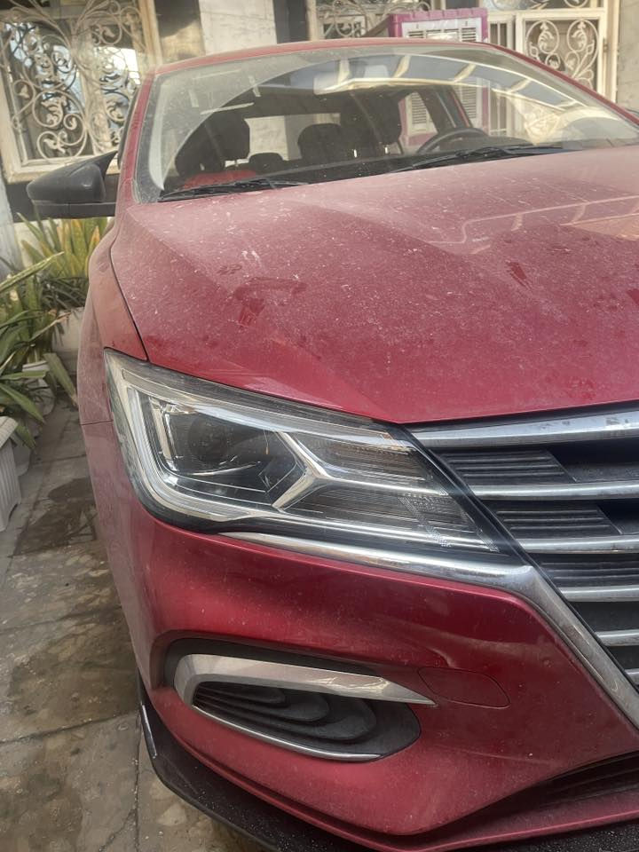 ‎(((رقم أربيل  )))
الفئة ستاندر STD
‎المحرك 1500 تنفس طبيعي 
‎كير اوتماتيك 
‎شاشة carply
‎تحكم ستيرن جهتين
‎مثبت سرعة
‎ايرباك عدد 2
‎اشاير بالمري
‎ ترحيب
‎حساس اطارات 
‎ويل كب
ماشية ٥  الف بعدها زيرو ومكفولة كفاله عامه من كلشي عليها إضافات لايت led عدسة متغير وجهاز كار بلي تتحول الشاشة يوتيوب لحية وسكوبات ومراية باتمان ومصروف عليها خير من الله 
مكانها بغداد *********** 
سعرها 110وبيها مجال
