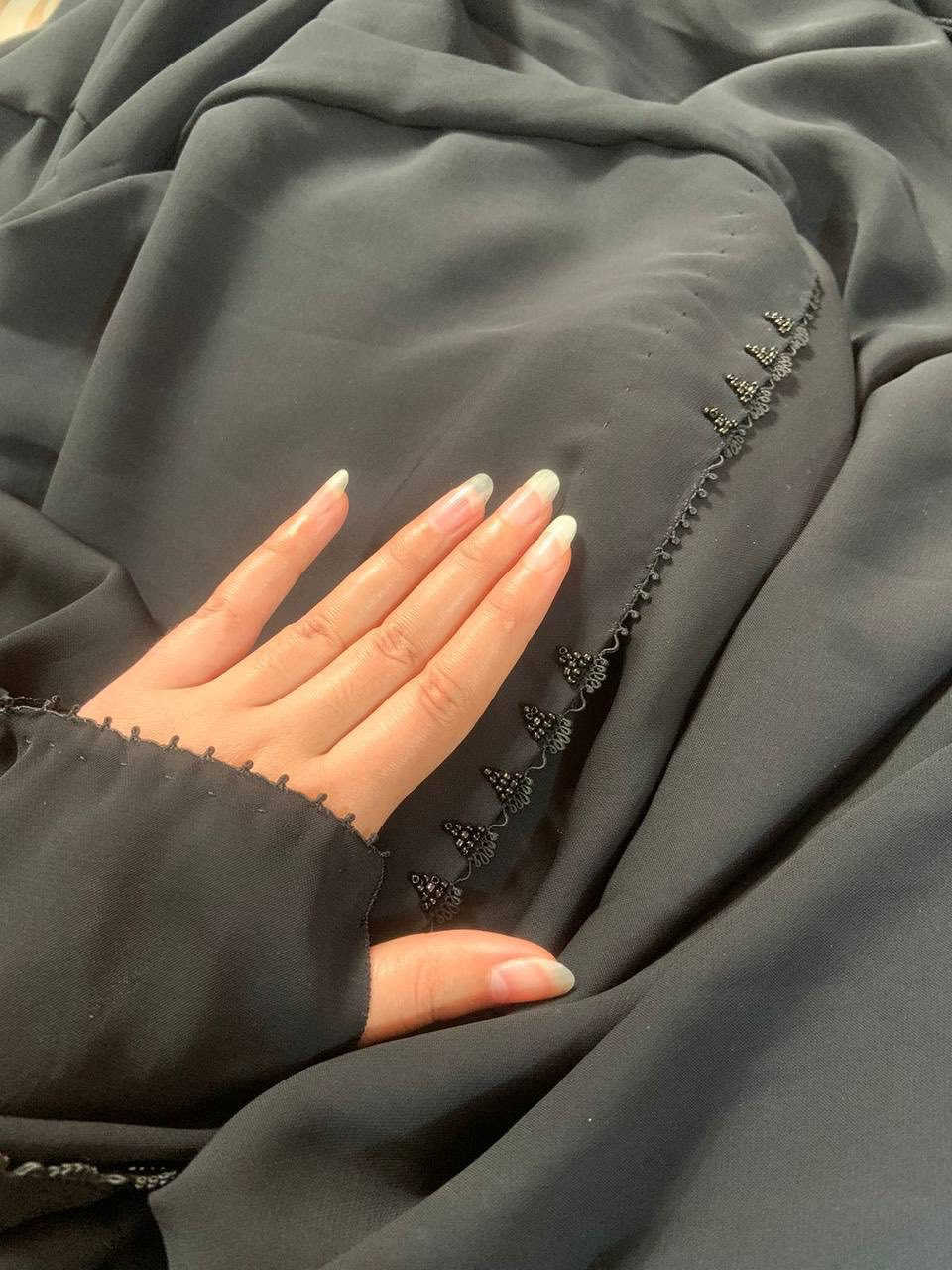 مرحبا بنات 💕
احلى وارقى خياط عبي يمنه وبس وبسعر كلش مناسب بـ 35 الف بسس 🥳💕

وخياطه العبايه الكلبه (دير) بـ 25 الف 👀

ووفرتلكم خدمه توصيل يعني نجي ناخذها منج ونخطيها ونجيبالج لباب بيتج بـ 5 الاف بس 🌝 

واذا تحبين تجين للبيت كل الهلا بيج 
العنوان الحريه شارع الدور العريض يم بنايه المعراج الكفيل سابقاً فرع اسعد يورو أبو الفلافل كبال مكعب فون بيت آم شاكر يصير برأس الفرع محل يبيع اراكيل احنه بالفرع ع ايدج اليسره بيت باب صغير لون ابيض


**إذا كنت صاحب هذا الإعلان وتريد حذفه لأي سبب، رجاءا أرسل رسالة إلى الدعم الفني**