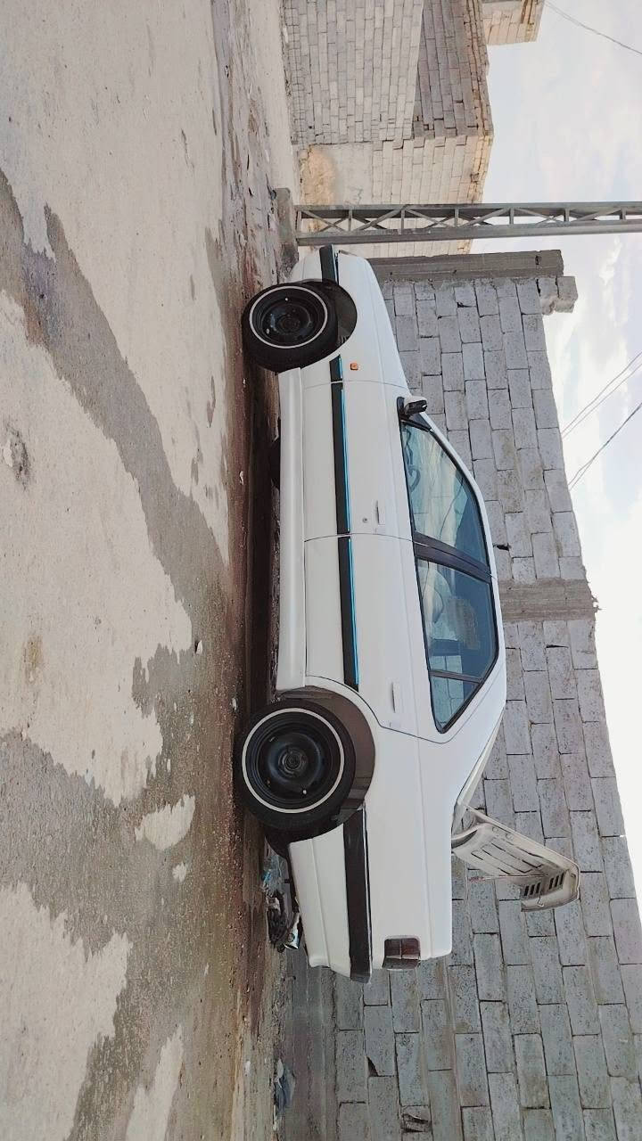 سلام عليكم بيجو روئ موديل ١٠ سياره جاهزه وباسمي ومشروع وطني سياره نقصها تبريد مكانها ديوانيه كير ومكينه كفاله سعرها ١٩ وبيها مجال بصيط ***********
