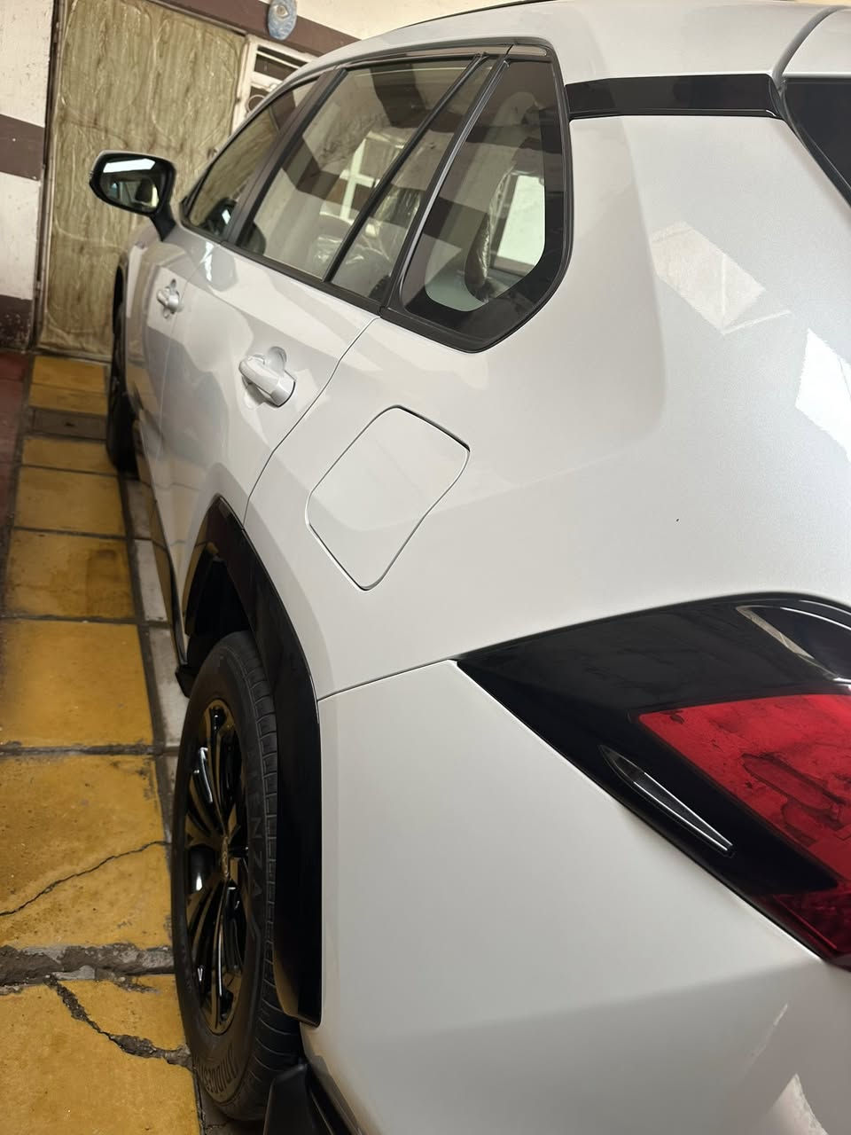 السلام عليكم للبيع راف فور خليجي اي استفساراتصل***********
