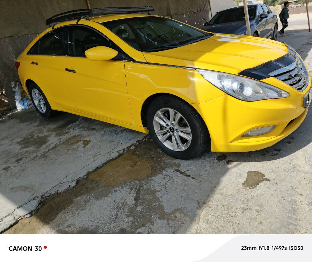 سوناتا موديل 2013 فول عده الفتحه بصمه شفتات بلستيرن دبل صلنصه بيه بيبان ثنين مبدلات ونص تكمه ماواصله لقماره رقم واسط بسمي السعر 90 وبيه مجال مكان السياره الحله ***********
***********
