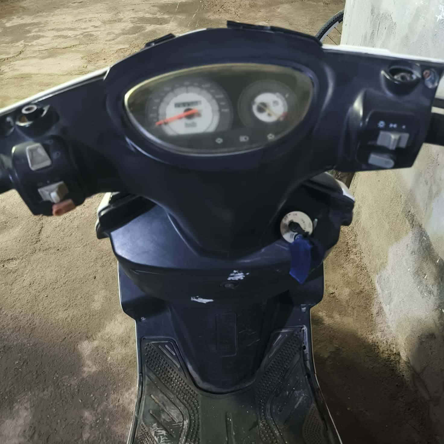 البيع لو المراوس دراجه سكنس ثعلب دراجه نضيفه كهربايات شغاله سلف شغال مكينه مفتوحه السعر خاص المكان السماوه


**إذا كنت صاحب هذا الإعلان وتريد حذفه لأي سبب، رجاءا أرسل رسالة إلى الدعم الفني**