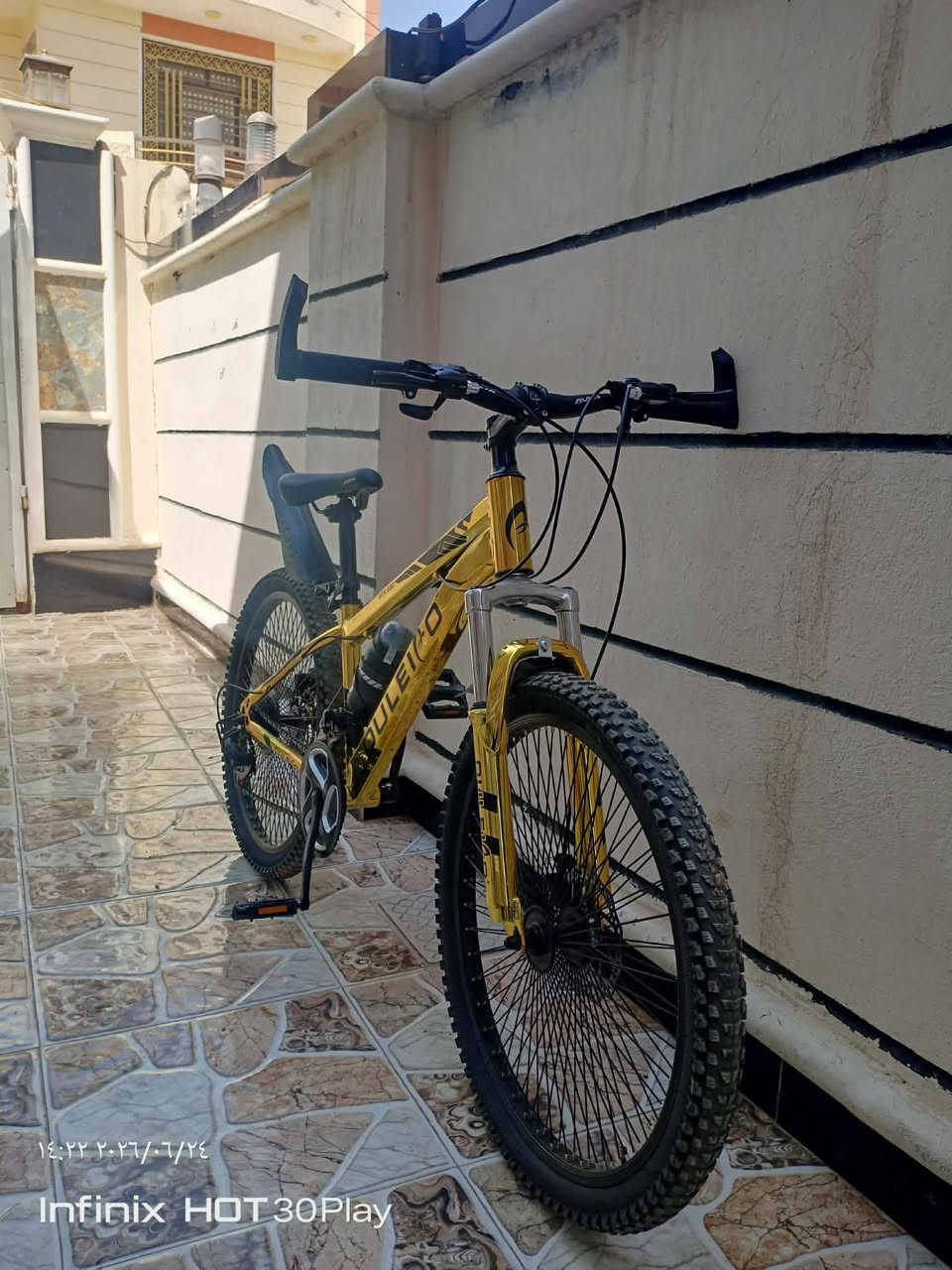 بيسكل جبلي للبيع السعر ١٤٠ جديد أسبوع من اخذته
سبب البيع لا يستطيع والدي سياقته للعلم حجم ٢٦
***********

