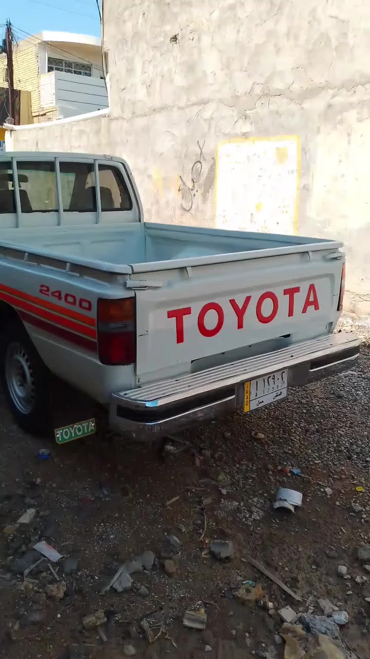 السلام عليكم 
بيكم تيوتا موديل 93 سعره 52 وبيها مجال 
***********
*********** عراقنا
