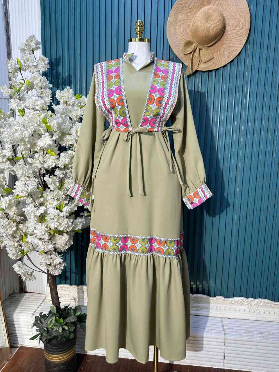 ❤️ ﷽

الكولكشن الرمضاني يبدأ من هنا 💐 

ووصل الجمال وترند الموسم😍❤️
طول كامل 
خامة شيفون مبطن تركي 

قياسات  من 38 _ 48


**إذا كنت صاحب هذا الإعلان وتريد حذفه لأي سبب، رجاءا أرسل رسالة إلى الدعم الفني**