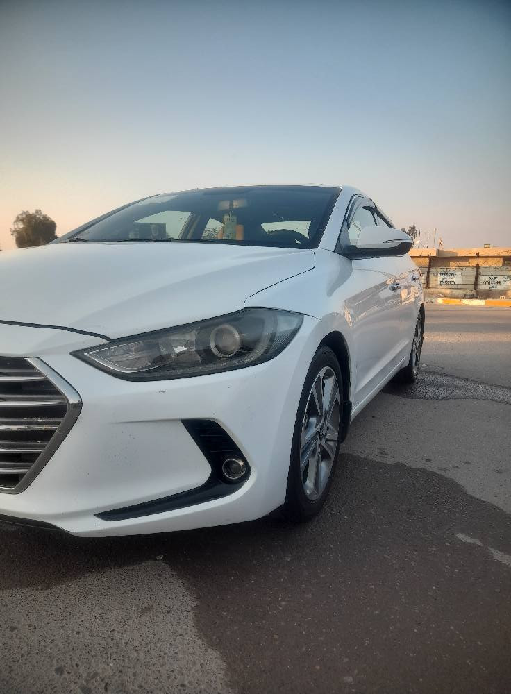 سلام عليكم
سياره للبيع النترا موديل ٢٠١٨ خليجي لون ابيض فول مواصفات عدا البصمه حساسات خلفي فتحه سقف داخل صاج ويل ١٧ تخم تاير رقم الاماني بسمي بغداد سنويه ٢٠٢٨ صبغ بنيد+نص دوسه صفحه الايمن ممن دون ضرر السعر ١٥٠ وبيها مجال قليل العنوان بغداد المحموديه ***********
