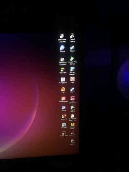 سلام عليكم pc gaming للبيع مواصفات
R5 5500-1
gtx 1660 super-2
hdd1t-3
Ssd120-4
P650-5
ram16-3600-6
وياها
1-شاشة alhua 100hz حجم 27
2-ماوس redragon بلوتوث وواير
3-كيبورد redragon fizz ابيض رصاصي وياه 5 سوچات احمر Ubs1500-4
8-ماوس باد
6-ميز
7-كيبل Lan
8-ويدة ps4
(ابيع كامل مابيع قطعة قطعة وهاي الالعاب الاعبها بالحاسبة بدون مشاكل)
السعر 700 
رقمي ***********
