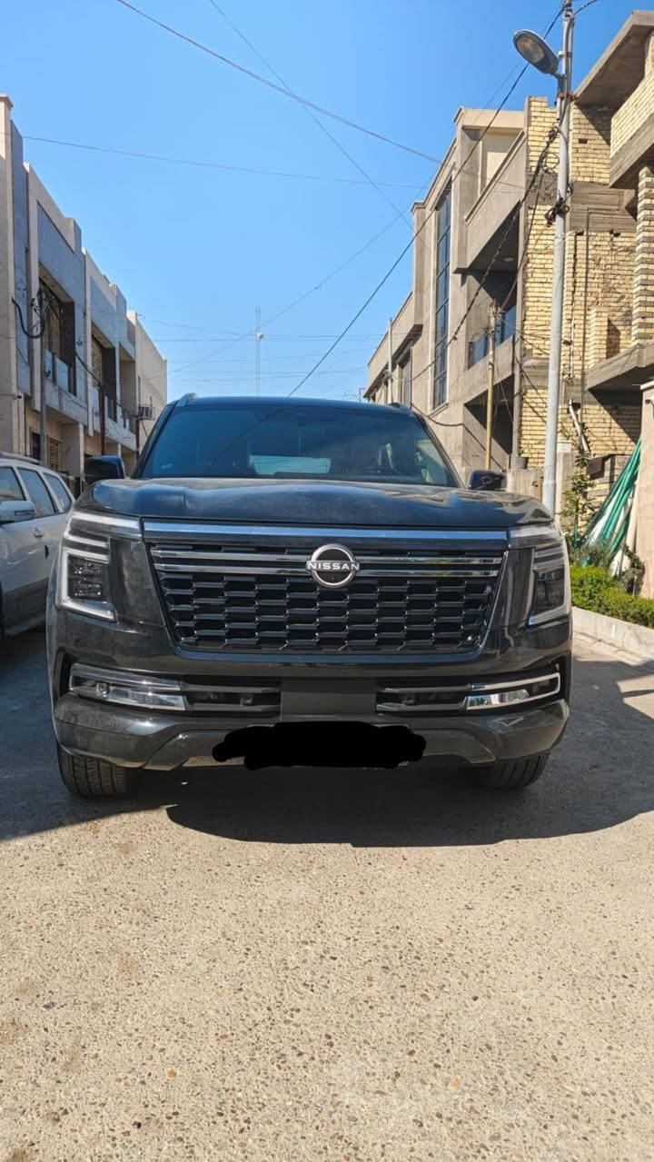 نوع السيارة:  نيسان باترول
سنة الصنع : 2025 
فئة السيارة :  بلاتينيوم فول خنك 1/1
نوع الاستيراد :  خليجي وكالة السور  ام ضمان 
عداد المسافة :   5000الاف كيلو  
لوحة السيارة : بغداد مرقم  
 
مواصفات السيارة : السيارة فول 1/1     
محرك السيارة : 6 سلندر حجم 3800 

الاتصال : ***********
