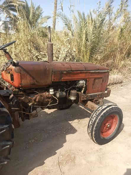 السلام عليكم عنتر للبيع موديل 87بدون رقم جاهزه نكره سلف تايرات جدد باور ستيرن جاهزه للعمل المكينه بدون معدات لحالها وسعره 3700وبيها مجال قليل مكان بابل سدة الهنديه اتصل *********** مامتواجد عل فيس
