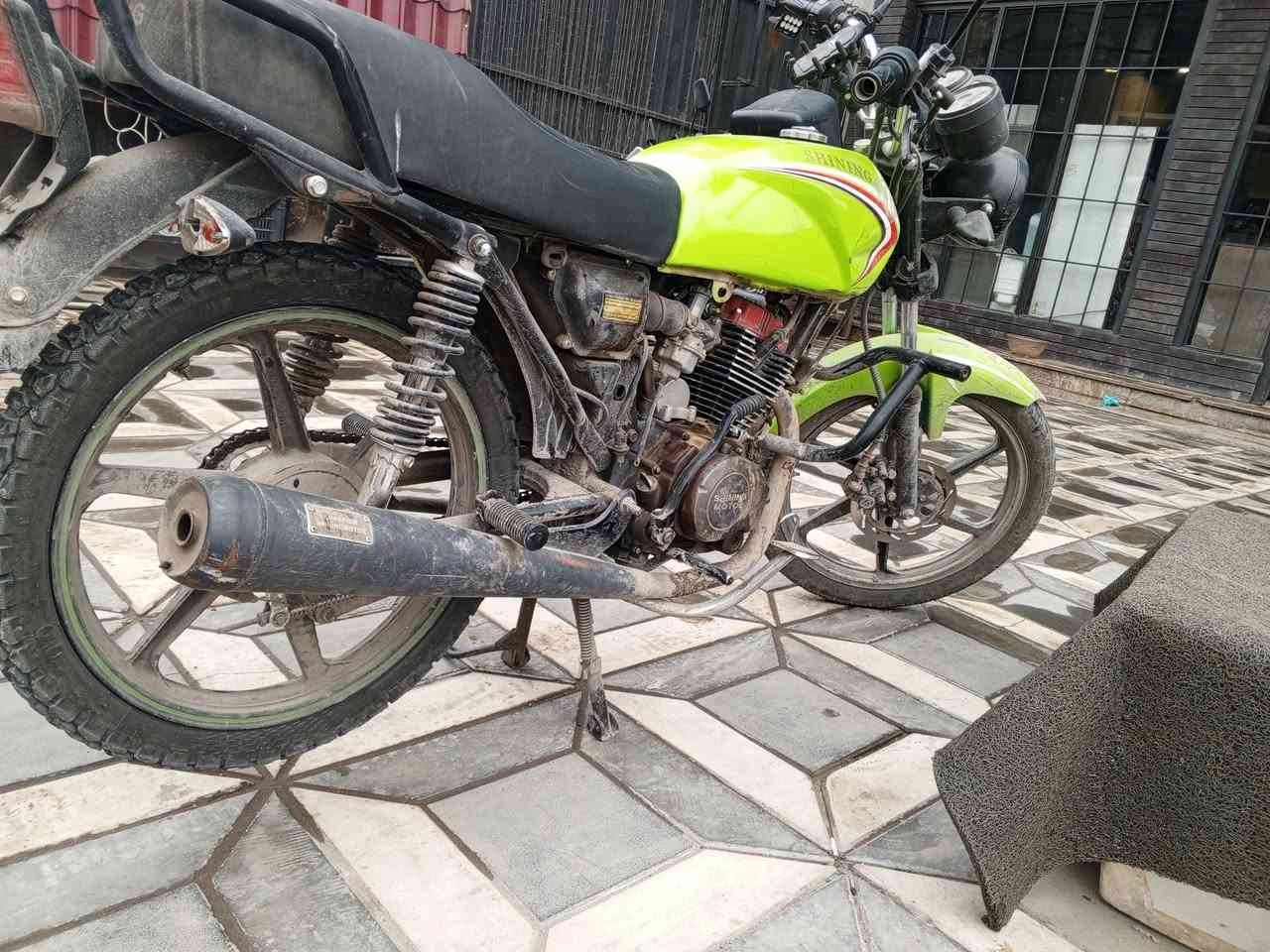 دراجه للبيع رقم وسنويه تحويل ثاني يوم سعر مليون 200
***********
