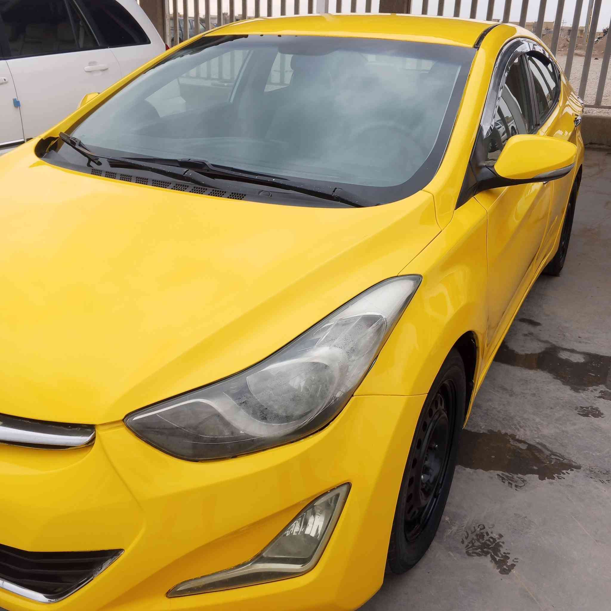 النترا رقم بغداد دولي موديل 2012امريكي ليبل واحد عدا البنيد حادث امريكا ربع الدوسه مال السايق مكينه 1800للتبخير ولا صرف تبريد تخم تاير حداديه غرفه مدوشمه صبغه جديده سياره جاهزه مكان السياره واسط مركز المدينة السعر 95ورقه اتصال***********
