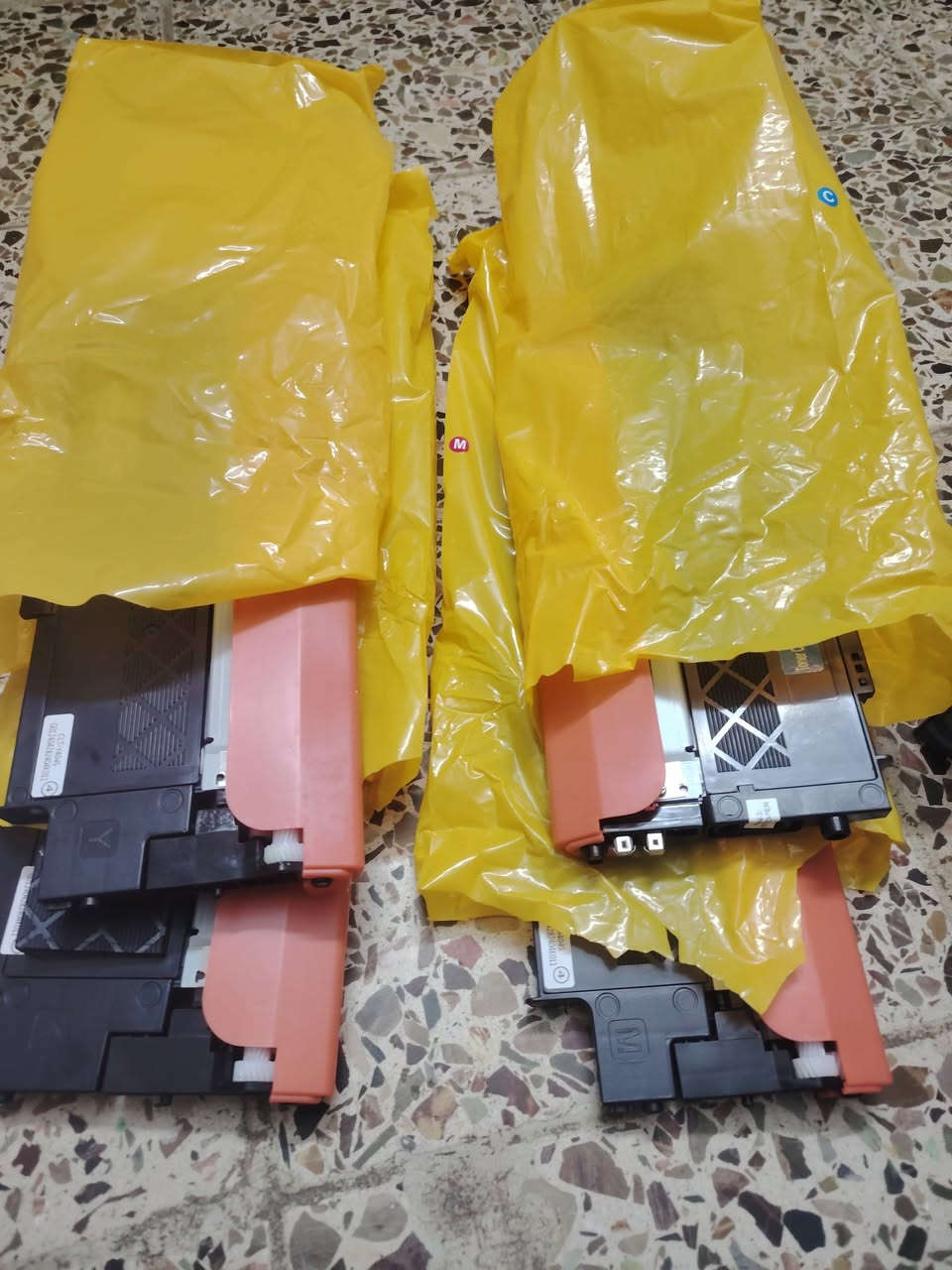 انطي سعرهن واخذهن بالعافيه


**إذا كنت صاحب هذا الإعلان وتريد حذفه لأي سبب، رجاءا أرسل رسالة إلى الدعم الفني**