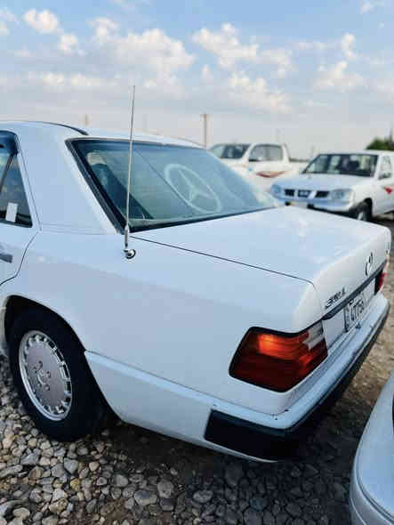 ياالله سلام عليكم للبيع مارسدس دب مديل 90 كفاله عامه رقم ذي قار تحويل مباشر بسمي شخصين كفاله عامه  من ضربه ولخياس ولعيب لشرعي تخم تاير جديد حداده جديده تبريد تدفئه كله شغال منضومت ليت زنون سياره مال جناي مكينه وكير بل كارتون مكاني ذي قار الرفاعي السعر 63 وبيها مجال بصيط شراي نتصل ***********
***********
