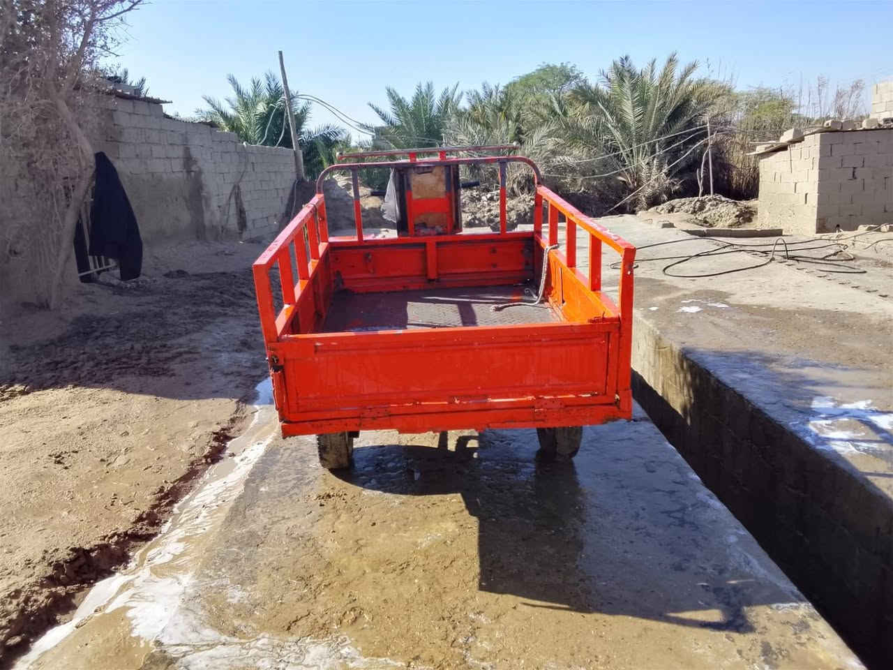 السلام عليكم ستوته للبيع أدوات مكفوله من عشاءرين السعر 650 وبيه مجال العنوان البصرة الزبير يم محلات 17 رقم تلفوني  ***********
