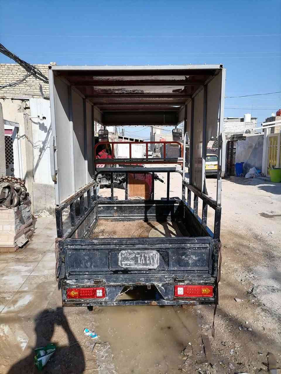 ستوته. ام تي ار... نضيفه. محرك جديد. كير بكس جديد دبلات بك لايت باتري  كابريته تخم تاير كله جديد رقم صدامي... بواحد و 200. وبيها مجال.. مكاني نجف


**إذا كنت صاحب هذا الإعلان وتريد حذفه لأي سبب، رجاءا أرسل رسالة إلى الدعم الفني**