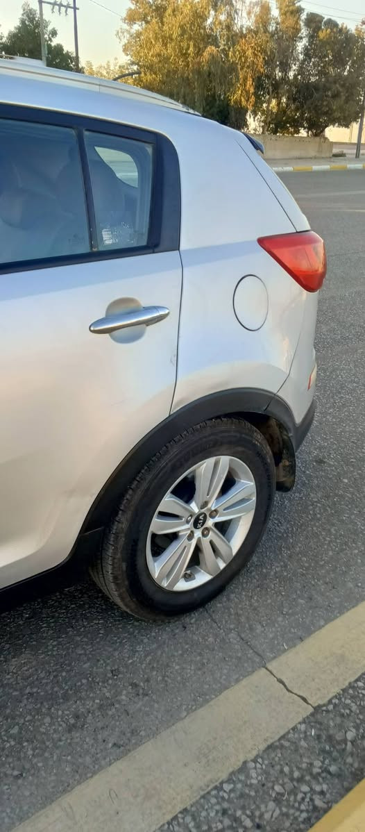 السلام عليكم سياره للبيع موديل  2016 خليجي  رقم السياره بغداد مشروع وطني مكان السياره ميسان رقمي الهاتف ***********
