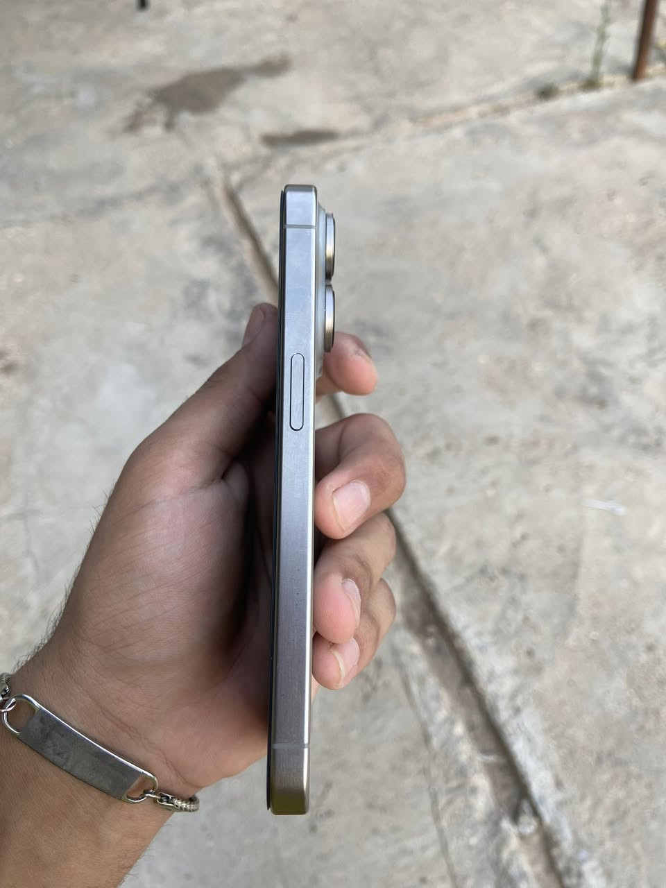 سلام عليكم أيفون 15ابرو جهاز نضيف بعده بحالت لوكالة تاخذه بعتبار فاتحه بيدك ب94 ذ256كلش نضيف دبل سيم كارت  خير من الله شرق اوصط جهاز وتر بروف ضد المي مكاني كربلاء مليون و50  1050 بي مجال كلش بصيط ***********
