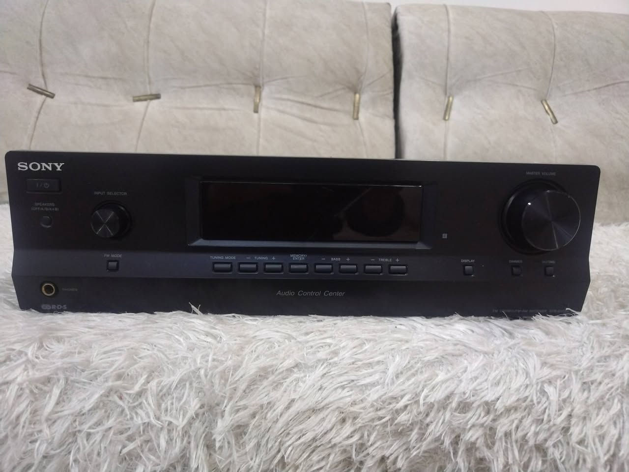 من رخصة الادمن المحترم جهاز امبليفاير نوعية سوني مع راديو موجتين جهاز شغال شرط شغل نسبة نظافتها 90٪السعر 80 الف دينار للطلب والاستفسار اتصال على أرقام التالية (*********** )(*********** )ويوجد توصيل لكافة محافظات العراقية
