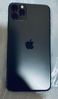 اخوان جهاز11pro max مبدل بطارية فقط والمايك مرات يطلع بي صوت خرخشة الض...