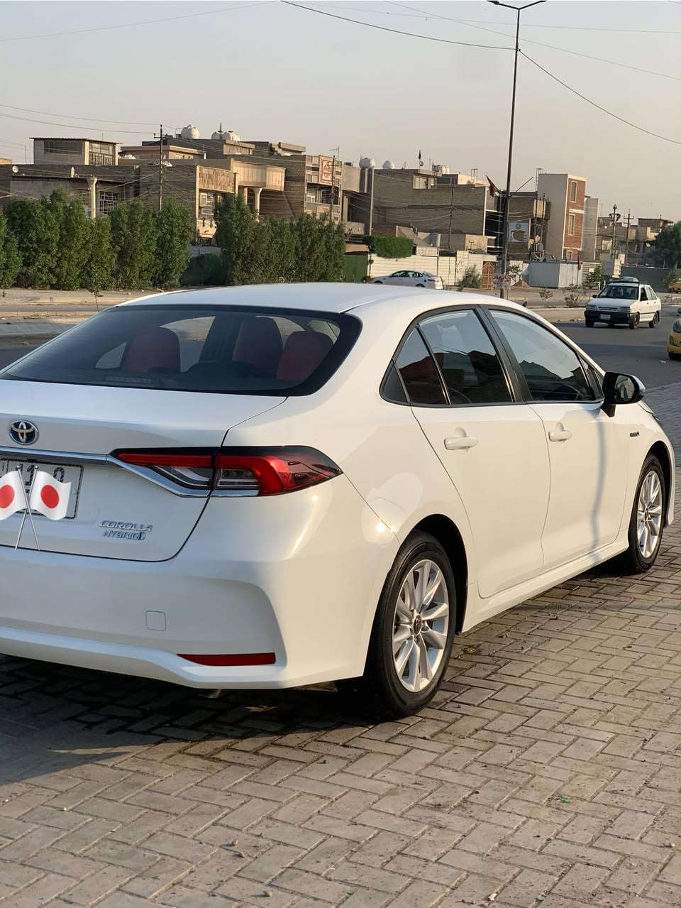 السلام عليكم

للبيع تويوتا كورلا هايبرد 

الشكل الخليجي 

موديل 2024 

ماشيه 30 الف 

مكفوله من الصبغ والتبديل 

فقط بارد مقدار اصبع  بلباب الخلفي 

فول مواصفات 

سبير منازل 

سياره كلش جديده

السعر : 152 

للاتصال : ***********

مكان السياره بغداد تقاطع الدرويش
