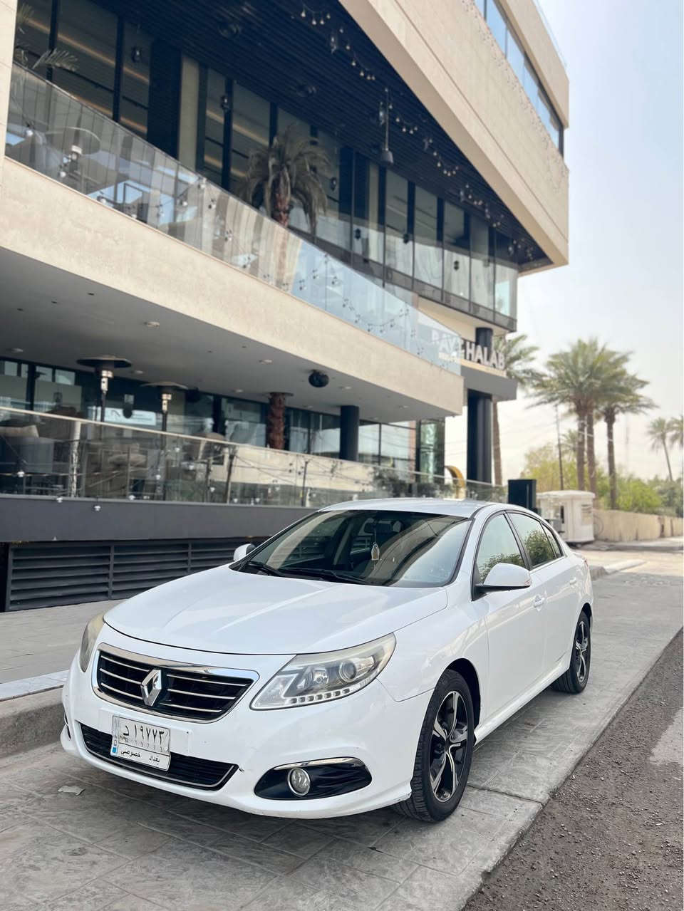 السلام عليكم 
رينو سافران 2016 
استلام شركة 
ماشية 80الف 
 4 سلندر 2000 
كير ومكينة مكفولات 
السيارة جاهزة مابيها نقص
السعر 98 
مكان السيارة كرادة 
*********** بغداد, العراق
