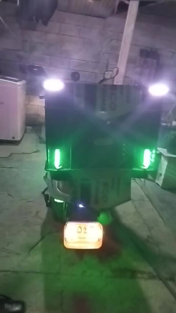 مساء الطيب العافيه ماطور سبيسي ١٠٠ معمر جديد كله مؤسسه ملف جديد عقل جديد محرك جديد تاير خلفي جديد سلف جديد باتري جديد كهربائيات كلها شغاله هندر جديد مسجل بمرور حديثه فقط بي جهاز سرقه زائد بلوتوث اواكس فلاش ميموري ترايك وين متريد بس من تشتري الك حق تفحص يم اي فيتر ويم اي كهربائي بس من تطلع من يمي مالك يمي كلشي يعني ابيعك فحم في فحم لان توبت من ورى جم واحد سعره ٤٥٠ الف وبي مجال ***********
