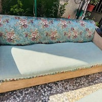 طقم قنفات • ١٠ مقاعد • بحالة جيدة