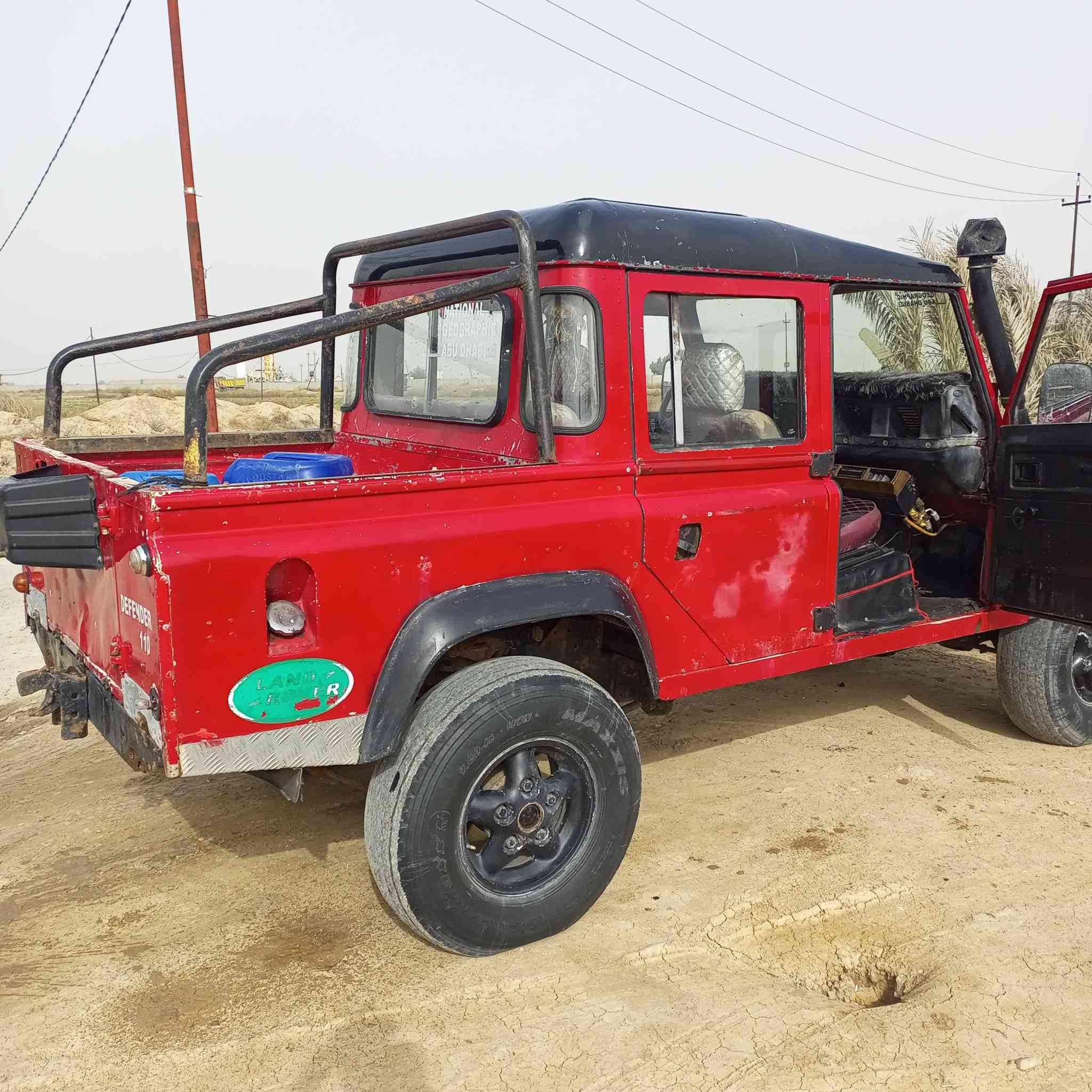 السلام عليكم  للبيع لاند لوفر نوع 110  رقم بغداد  موديل 85محرك كاز سوبر 4سلندر  مكفول محرك كير  شادهن جدد  تبريد بس غاز
المكان بغداد تقاطع النهروان &استفسار ***********
