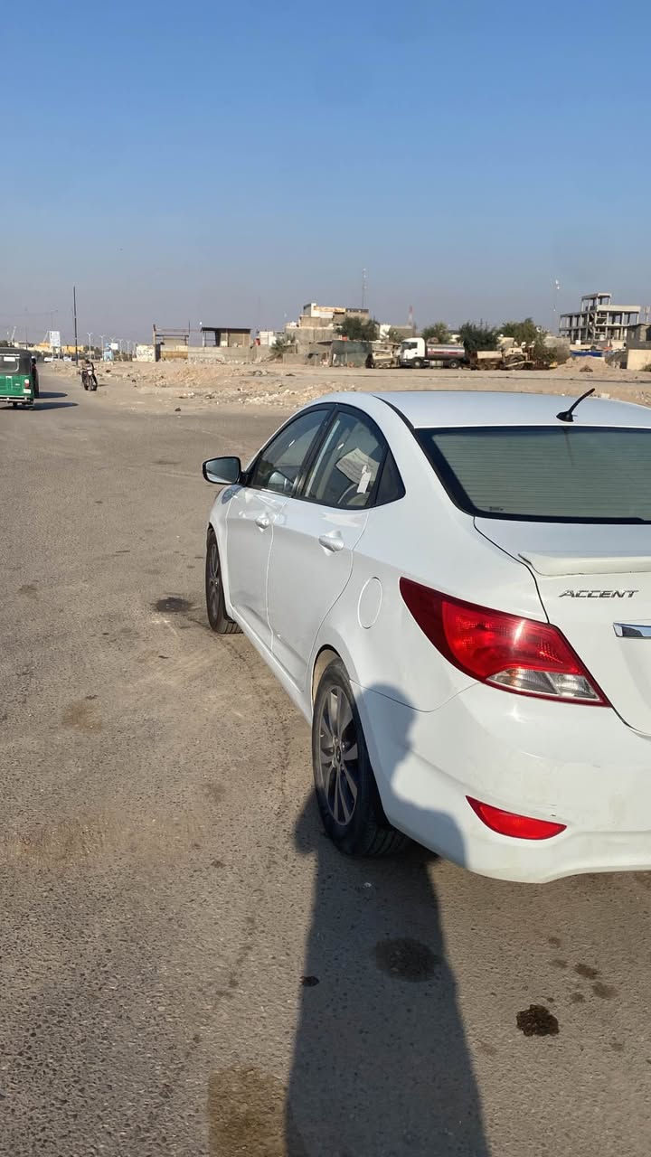 سلام عليكم …
اكسنت خليجي مديل 2016 مكفولة ما عدا ملاحظات بسيطة السيارة بسمي شرط التحويل محرك 1600 دوش تبريد حدادة جديدة السيارة احلى من الوصف السعر 105
بيها مجال للتفاوض *********** Singapore
